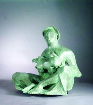 Anselmo, Maternità con cuffia,1954, scultura in bronzo, cm 52x58x42
