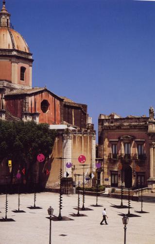 Takis, Segnali Eolici, 2004, Piazza Duomo, Acireale