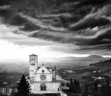 Basilica nella nebbia - Assisi, Elio Ciol, 1957 - Irma Bianchi Comunicazione