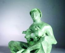 Anselmo, Maternità con cuffia,1954, scultura in bronzo, cm 52x58x42