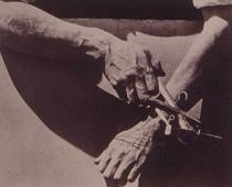 Tina Modotti, Le mani del burattinaio, Messico 1929